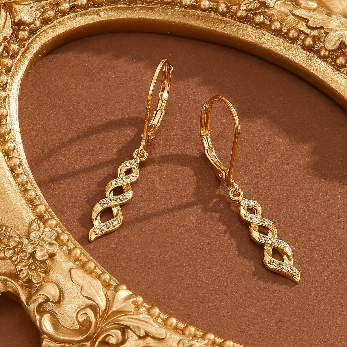 Ava kolczyki Shimmer Twist | Złoto